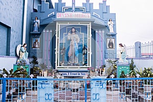 Divine mercy statue in Glass Jesus statue Meghalaya Statue of Jesus Chris