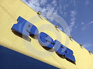 facade of a Petz company store - illustrative image