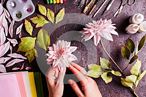 DIY making realistic flowers
