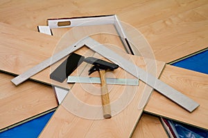 DIY project: laminate floor and tools used