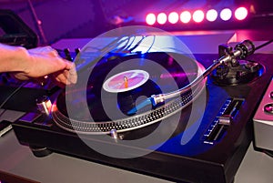 Disc jockey mescolare 