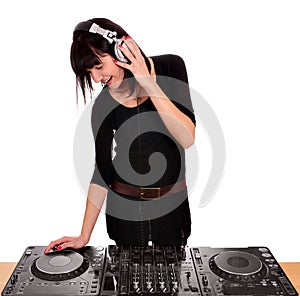 Dj play music on turntables