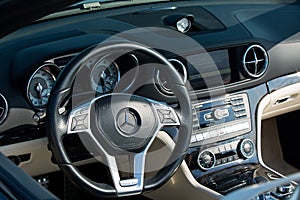 Photos of Mercedes Benz SL550 convertible. Dashboard view. Detailing