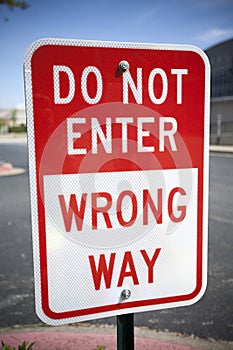 Do Not Enter, Wrong Way Sign