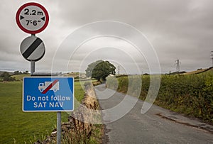 DO NOT FOLLOW SATNAV