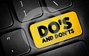 Do\'s And Don\'ts text button on keyboard, concept background