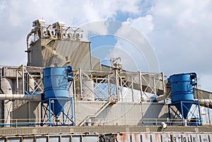 Dockside Grain Storage Plant Detail