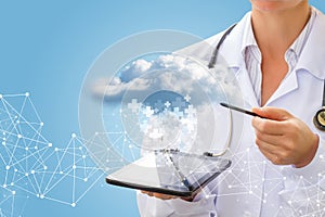 Doctor downloads the information from the cloud data.