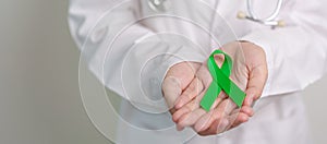 Verde cinta hígado, bilis tubería, rinón cáncer a 