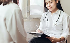 The doctor provides consultation with the patient and records the treatment history thoroughly