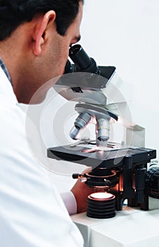 Medico microscopio 