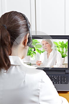 Doctor video call patient medication