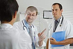 Doctors having consultation