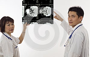 Doctors with MRI scan