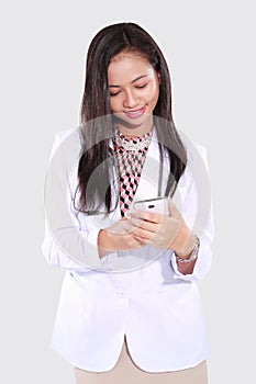 Doctors women who use smart phones