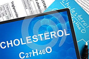 Documents with cholesterol formula.