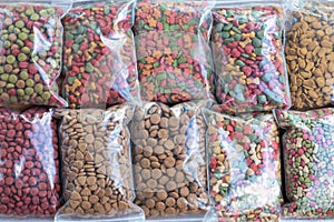 Dog food packing in plastic bag for sale, Cat food for sale in s