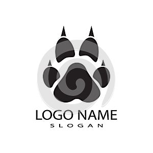 Dog paw vector footprint icon logo symbol graphic  illustration