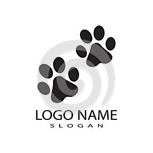 Dog paw vector footprint icon logo symbol graphic  illustration