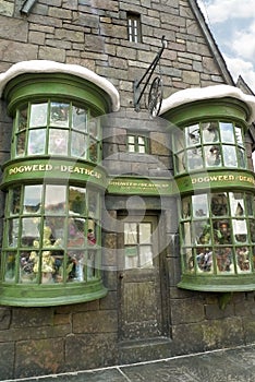 Dogweed and deathcap