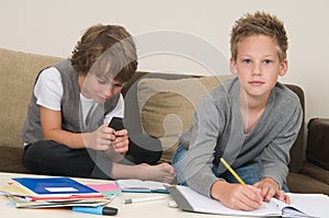 Doing homework while gaming