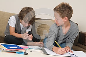 Doing homework while gaming