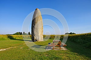 Dol-de-Bretagne Menhir du Champ-Dolent