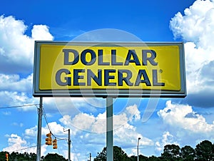 Dollar General store sign
