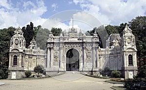 Dolmabahce palace photo