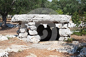 Dolmen li scusi