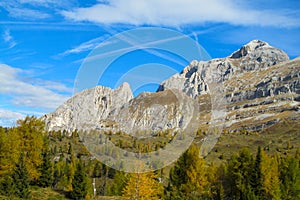 Dolomite mountains, Alpi Dolomiti in autumn yellow colors