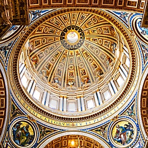 Dome, artistic details