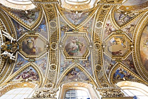 The dome of Basilica di San Paolo Maggiore