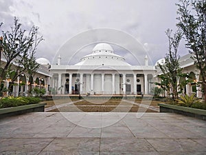 the dome of the mosque building