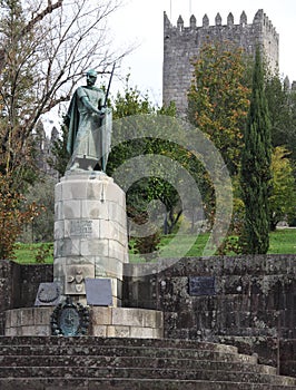 Don Alfonso Henriques, Guimaraes