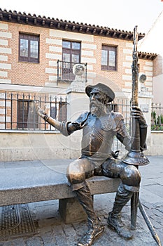 Don Quiote statue photo