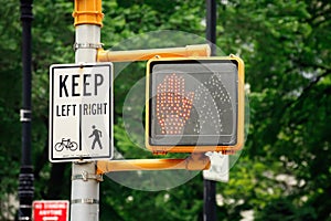 Don't walk traffic light