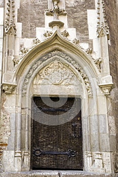 Door - castle in Romania