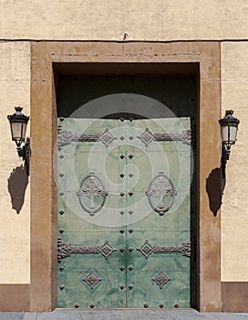 Door of Santa Maria de Gracia church