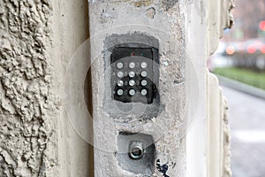 Doorbell button panel and intercom.