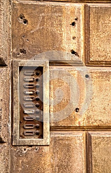 Doorbell signs in an old house