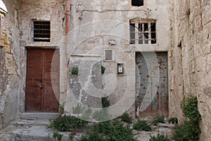 Doors in Barisano Sassi