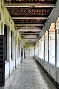 Doors and Hallways Building photo