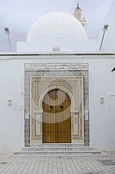 Doors and windows in the medina of tunisi