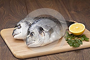 Dorada fish with lemon