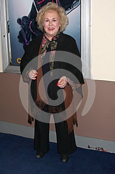 Doris Roberts