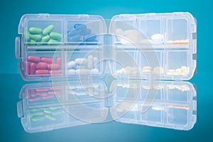 Dosage plastic drugs container