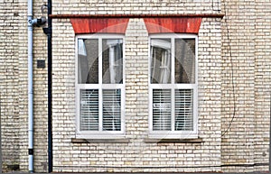 Double glaze windows
