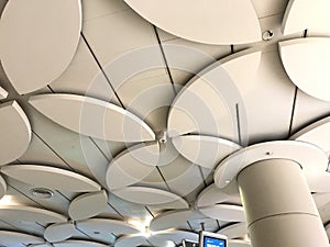 Double height concrete roof waffle ceiling for airports buildings decoration