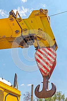 Double Hook Mobile Crane